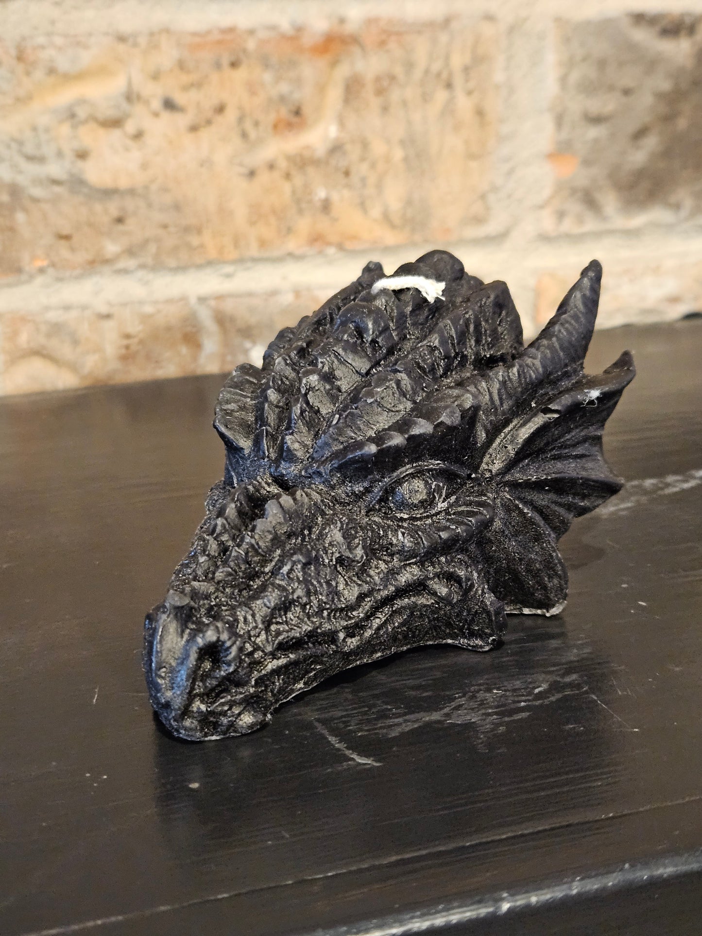 Dragon Head Candle