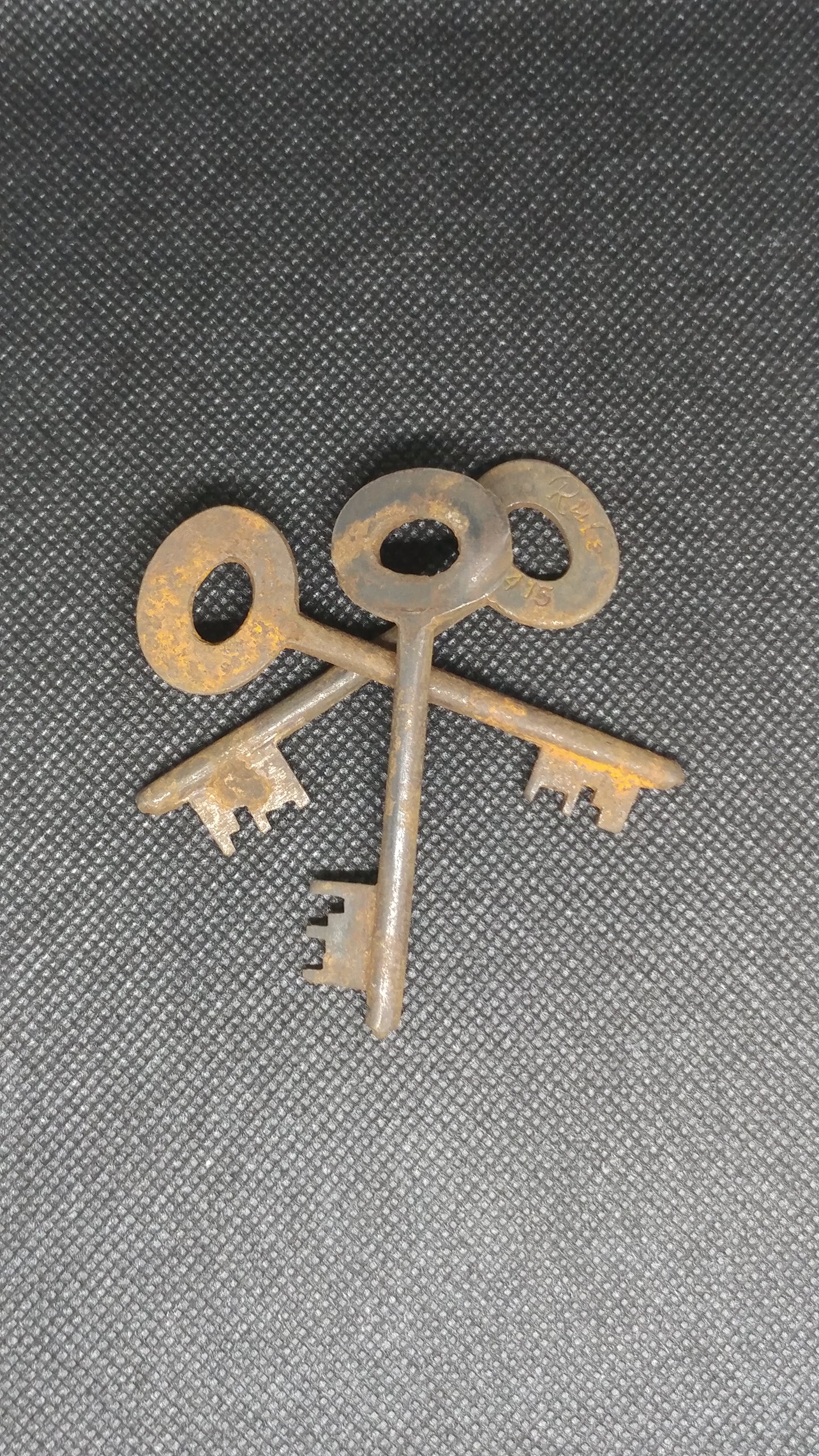 Cast Iron Key