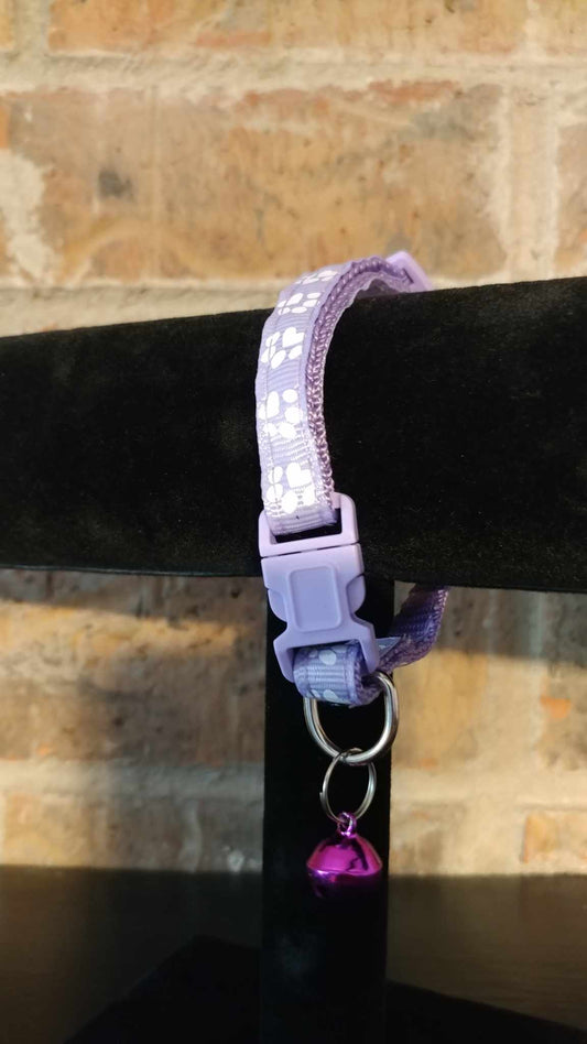 Paw print cat collar